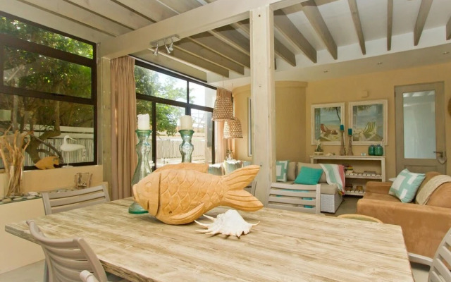 Dolphin Villa
