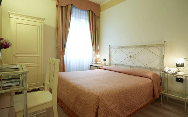 Hotel Italia