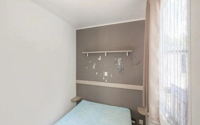 Holiday Home in Saint Jean de Monts With Jacuzzi