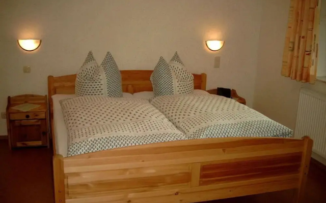 Breitenbach Modern Retreat