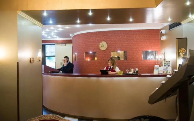 Delphi Art Hotel