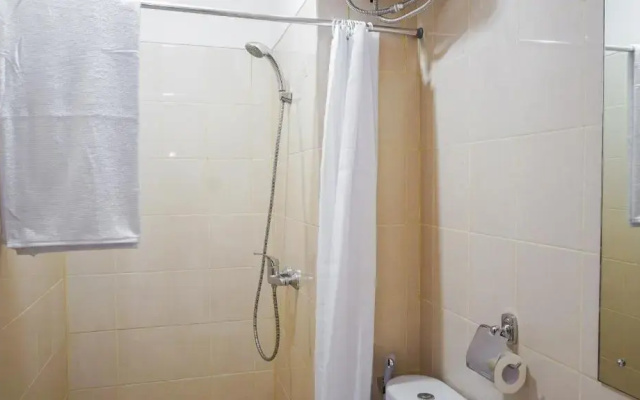 首都 O 2218 苏迪曼套房公寓(Capital O 2218 Sudirman Suites Apartement)