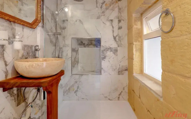Luxury Studio in a Unesco Protected Area - 3