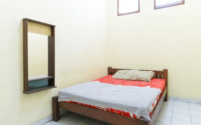 Erysa Hotel