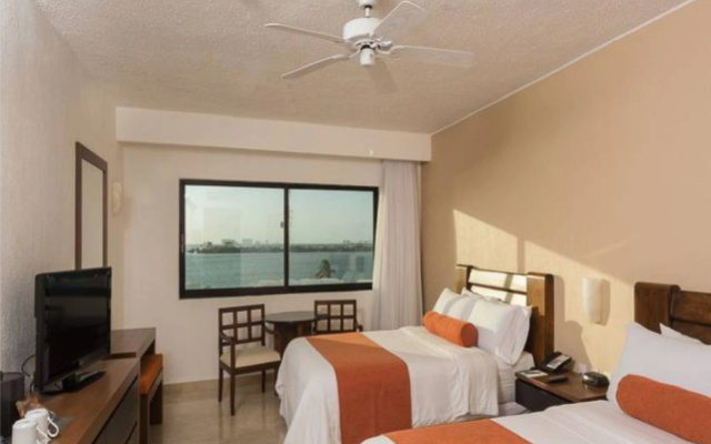 Flamingo Cancun - All Inclusive