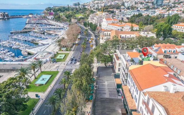 King David Suites 502 by Homie