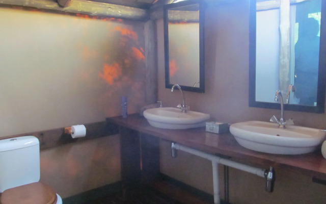 Mogotlho Safari Lodge