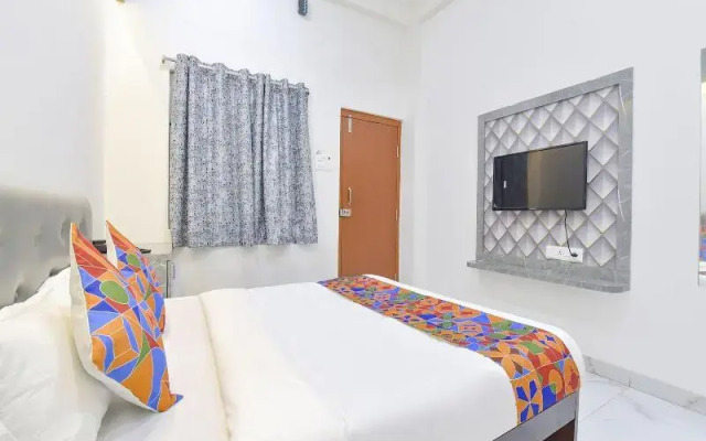 Fabhotel Grand Embassy