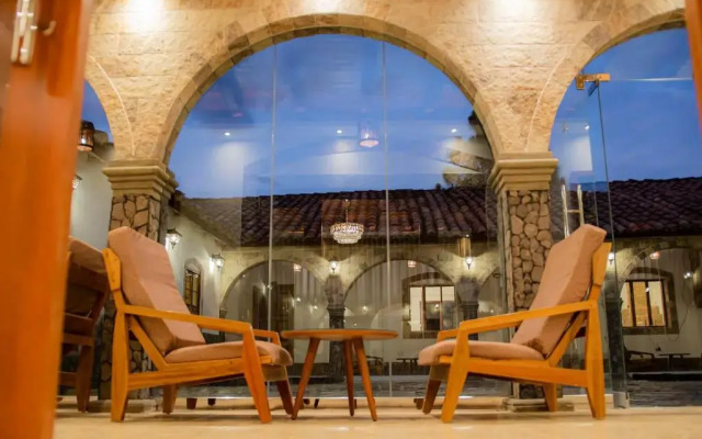 Llamita Hotel-Huancayo