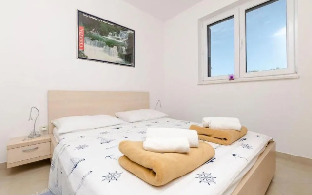 Apartments Dragica