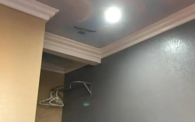 Budget Inn