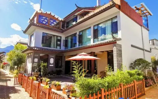 Shiwei Hostel