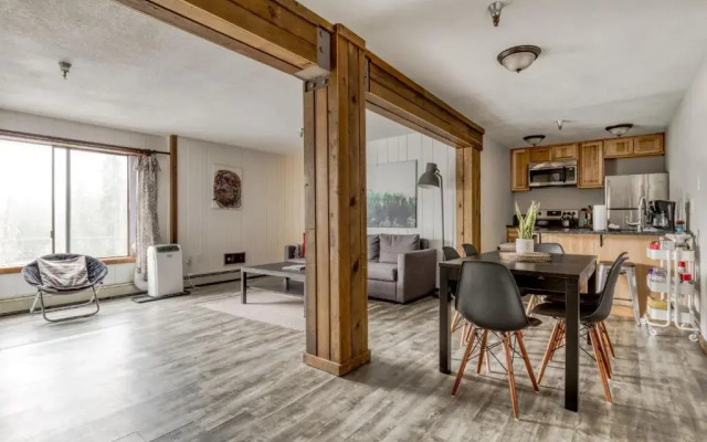 Glorious Mt Hood Condo #304