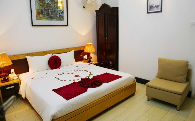 Отель Family Hanoi Hotel Вьетнам, Ханой - отзывы, цены и фото номеров - забронировать отель Family Hanoi Hotel онлайн вид на фасад