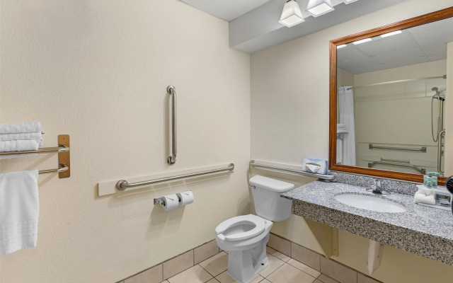 Best Western Firestone Inn & Suites