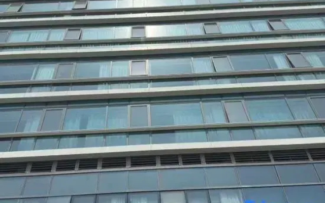 Xiangyu E-Sports Hotel (Baolong Plaza)