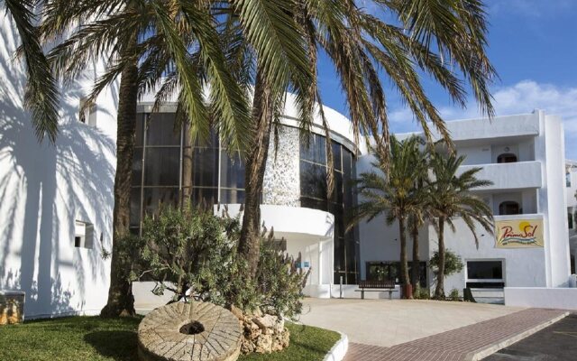 Hotel Cala d'Or Gardens вид на фасад