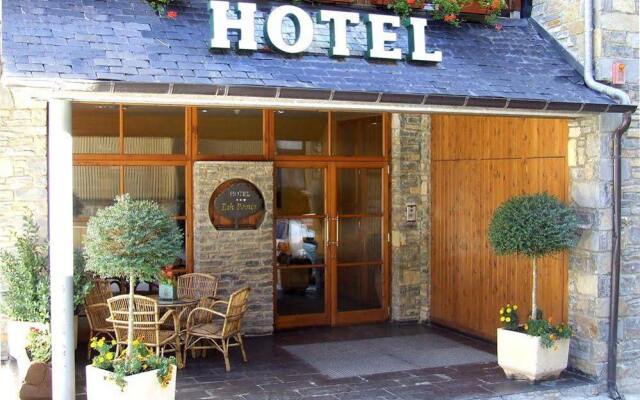 Hotel Eth Pomer вид на фасад