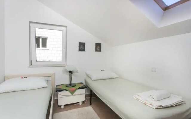 Marija - 50m Close to the Beach - A1