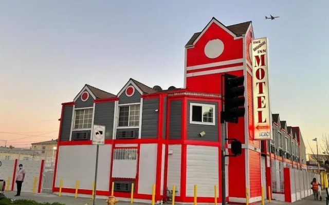 The Broadway Inn