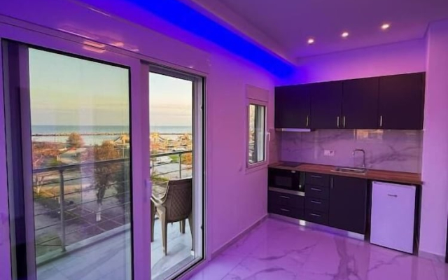 Delfini Girni Apartments