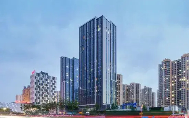 Youyi Hotel (Urumqi High-speed Railway Wanda Shop)