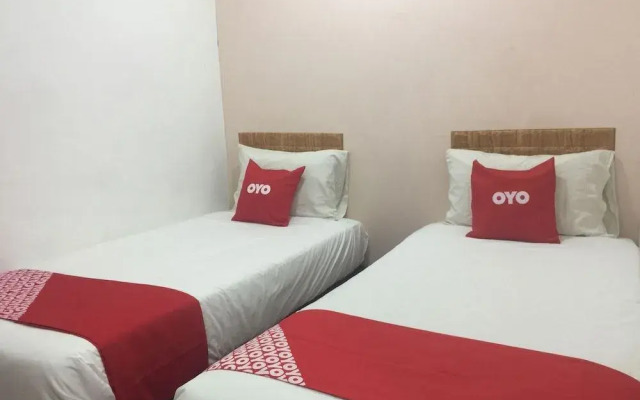 OYO 89671 Changlun Star Motel