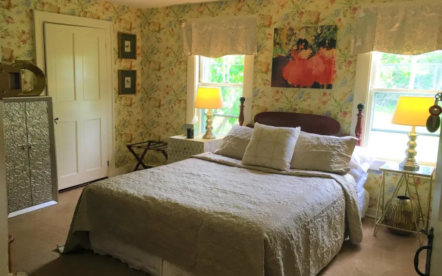 Center Lovell Inn