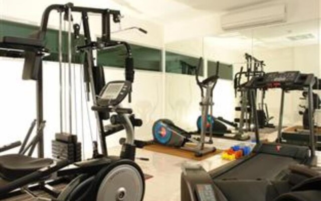 Отель Malee Suites Sathon Бангкок