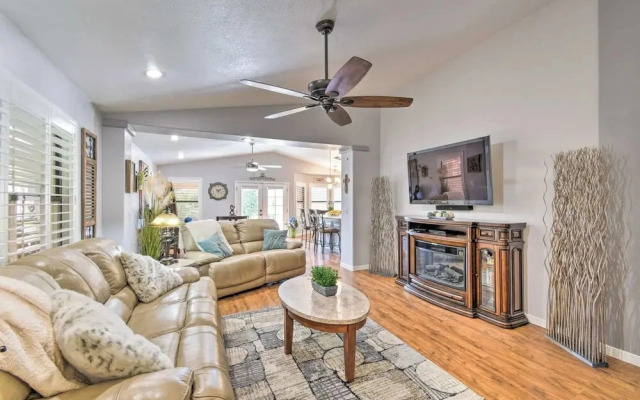 Patio & Grilling Station: Family Home in Glendale