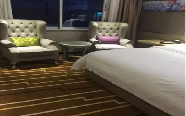 Lavande Hotel Shenzhen Huaqiang Road Subway Station Branch