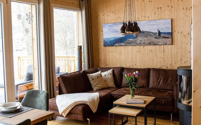 Chalet With Whirlpool tub