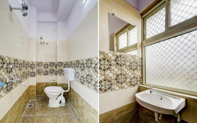 OYO HYD1516 Hotel Aroma Classic