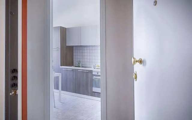 Oltremare Modern Flat