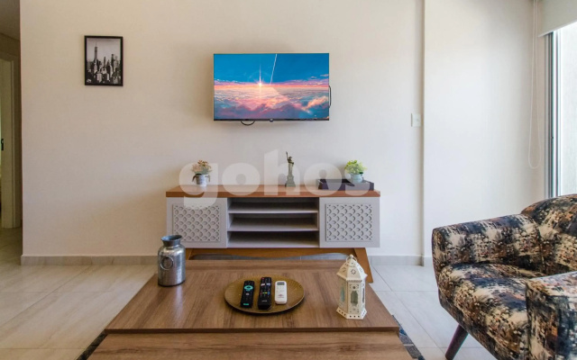 Exceptional Apartment W Great View