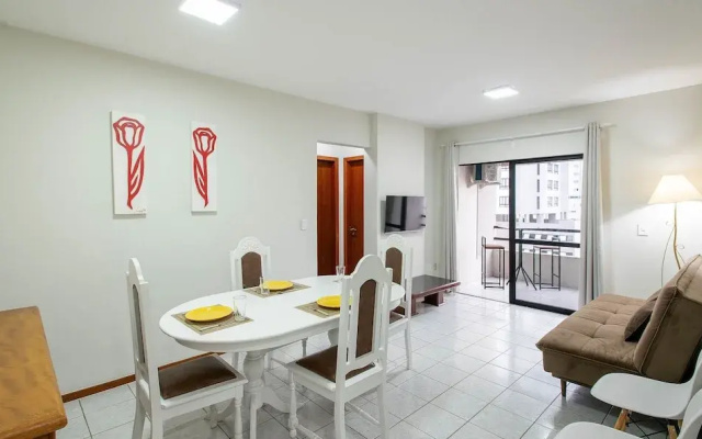 Apartment w/ Barbecue 350m From the Beach Ilh0503