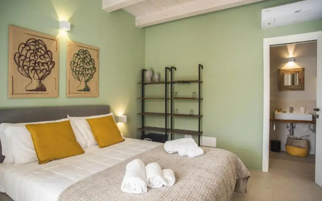 Villa i Gelsi with pool by Azalo Country House