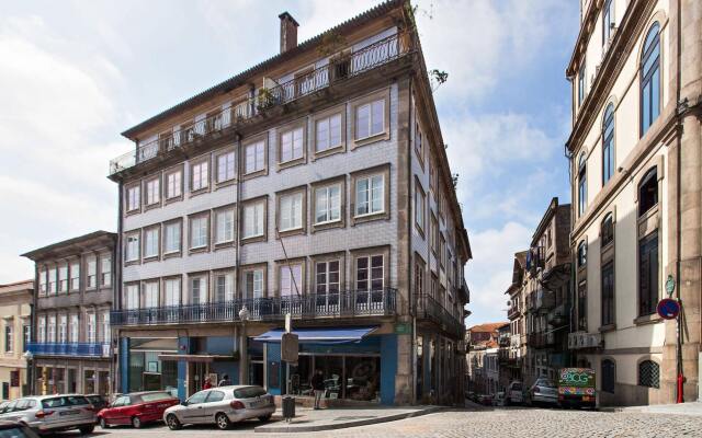 Апартаменты Casas do Porto Ribeira вид на фасад