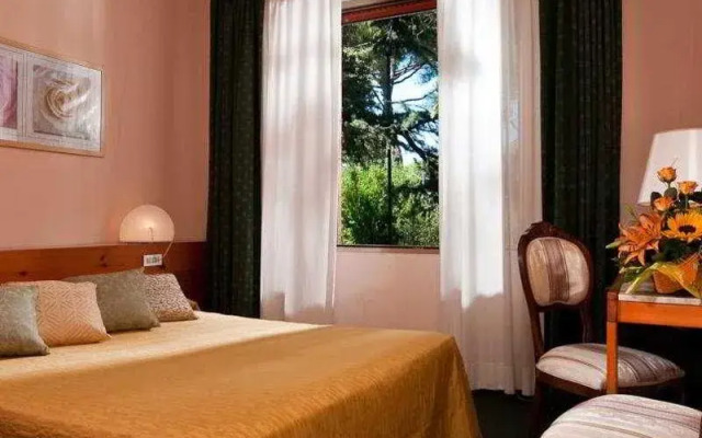 Park Hotel California