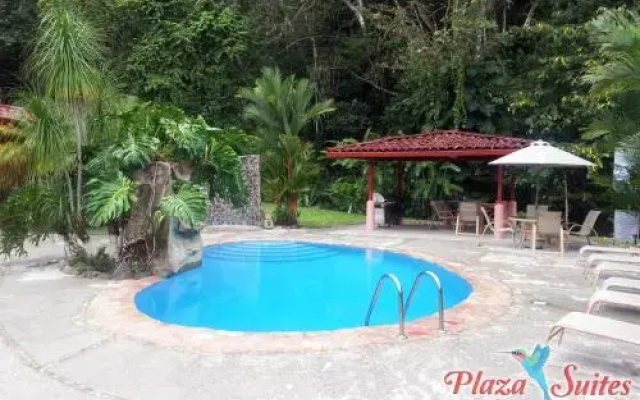 Plaza Suites