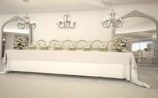 Hotel Reyes Ziríes
