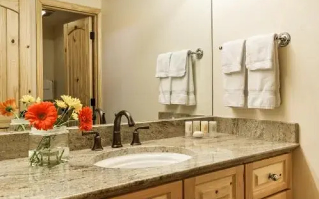 Deluxe Three Bedroom - Aspen Alps 209