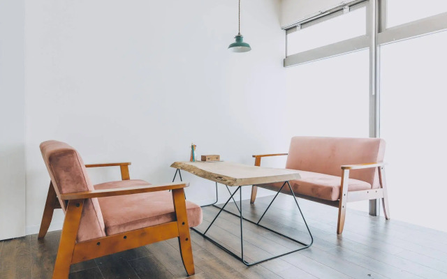 Mezamashi Sandwich - Hostel