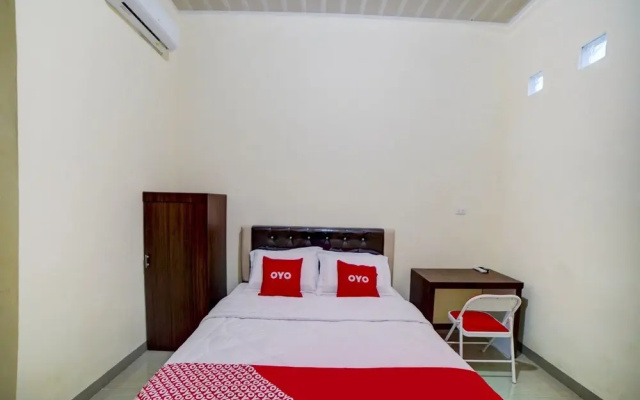 OYO 90773 Shine Guest House