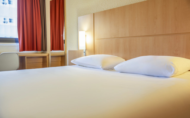 ibis Paris 17 Clichy-Batignolles