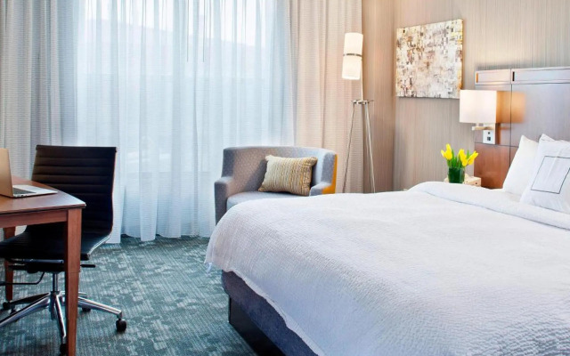 Pueblo Marriott