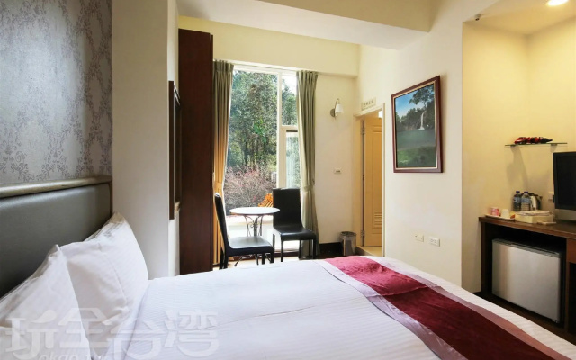 Shui Yang Lakeview House with Elevator
