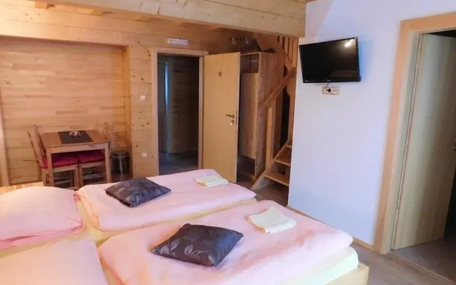 House Sara 2