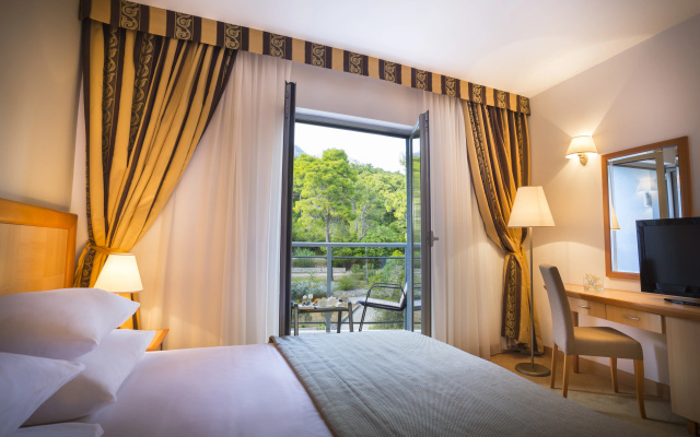Aminess Vival Grand Azur Hotel