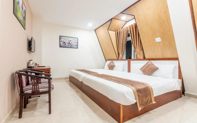 Aurora Hotel Dalat